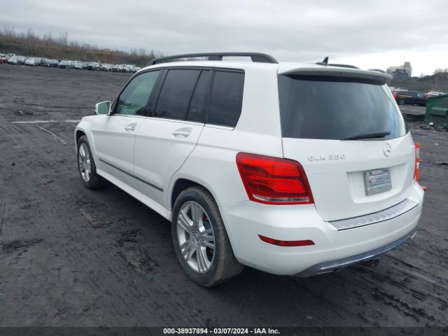 Photo 2 VIN: WDCGG8JB2FG349647 - MERCEDES-BENZ GLK 350 