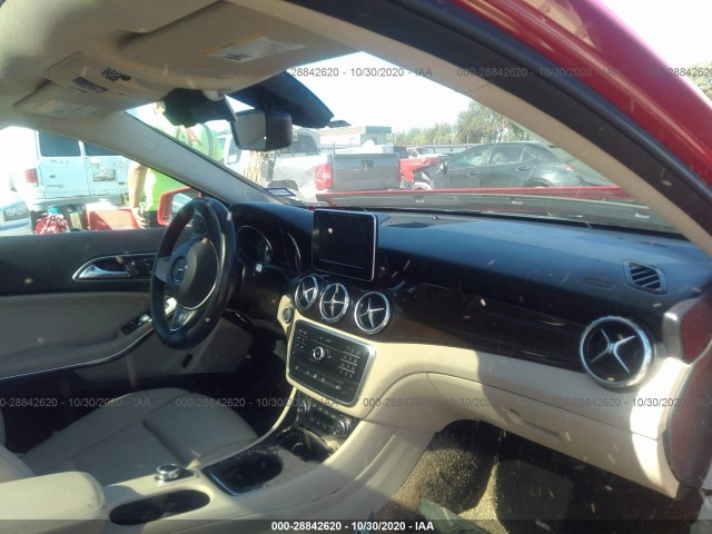 Photo 4 VIN: WDCTG4EB0GJ244255 - MERCEDES-BENZ GLA 