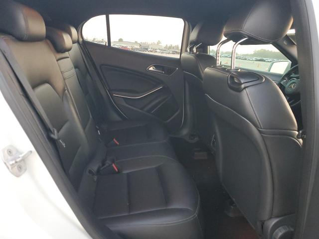 Photo 10 VIN: WDCTG4EB0GJ267924 - MERCEDES-BENZ GLA 250 