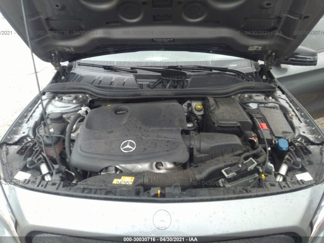 Photo 9 VIN: WDCTG4EB0HJ290167 - MERCEDES-BENZ GLA 