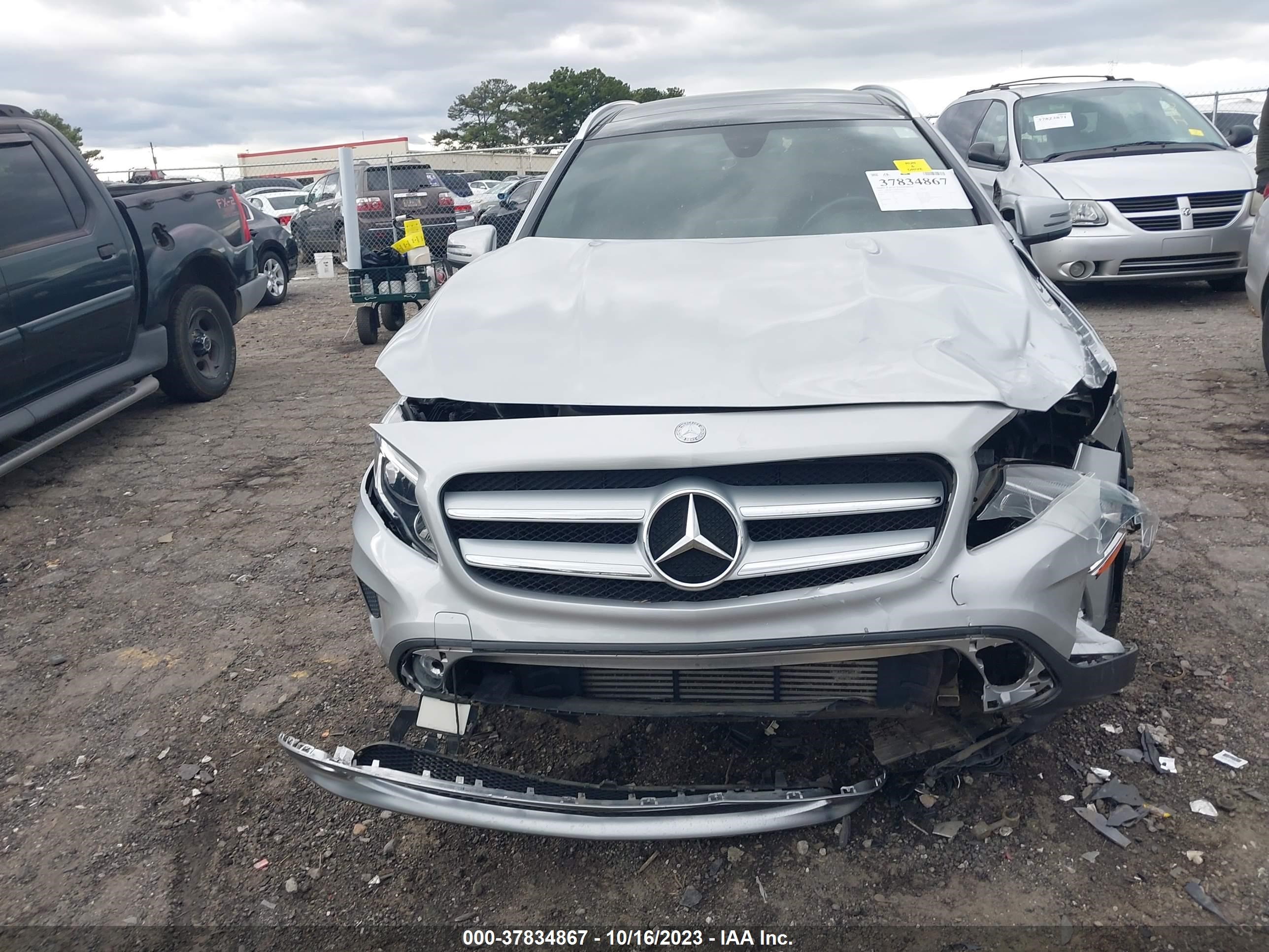 Photo 11 VIN: WDCTG4EB0HJ301443 - MERCEDES-BENZ GLA-KLASSE 