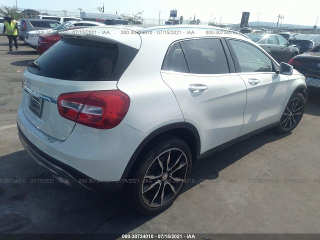 Photo 3 VIN: WDCTG4EB0HJ355339 - MERCEDES-BENZ GLA 