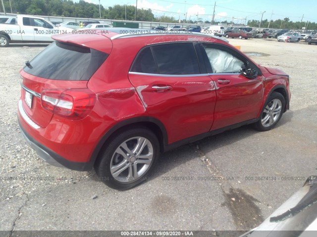 Photo 3 VIN: WDCTG4EB0JJ367268 - MERCEDES-BENZ GLA 