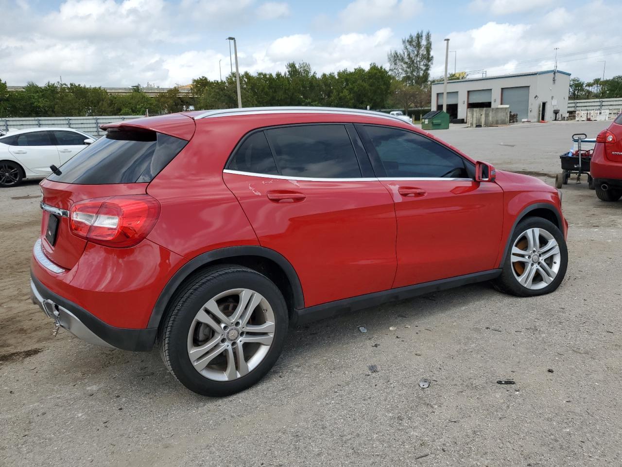 Photo 2 VIN: WDCTG4EB0JJ367769 - MERCEDES-BENZ GLA-KLASSE 