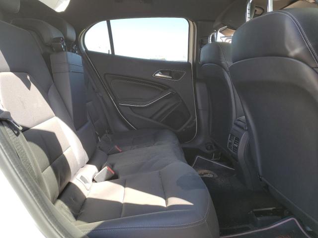 Photo 10 VIN: WDCTG4EB0JJ395894 - MERCEDES-BENZ GLA 250 