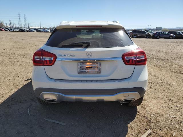 Photo 5 VIN: WDCTG4EB0JJ395894 - MERCEDES-BENZ GLA 250 