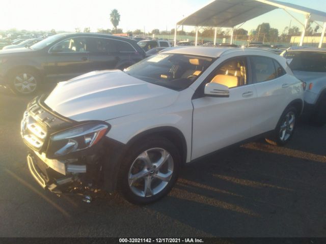 Photo 1 VIN: WDCTG4EB0JJ398293 - MERCEDES-BENZ GLA 