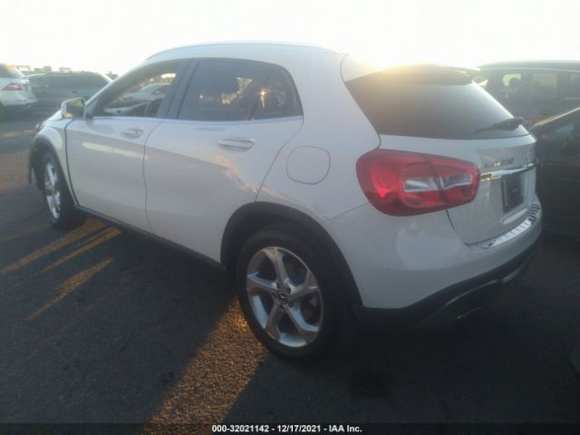 Photo 2 VIN: WDCTG4EB0JJ398293 - MERCEDES-BENZ GLA 