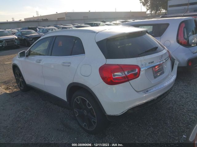 Photo 2 VIN: WDCTG4EB0KU002475 - MERCEDES-BENZ GLA 