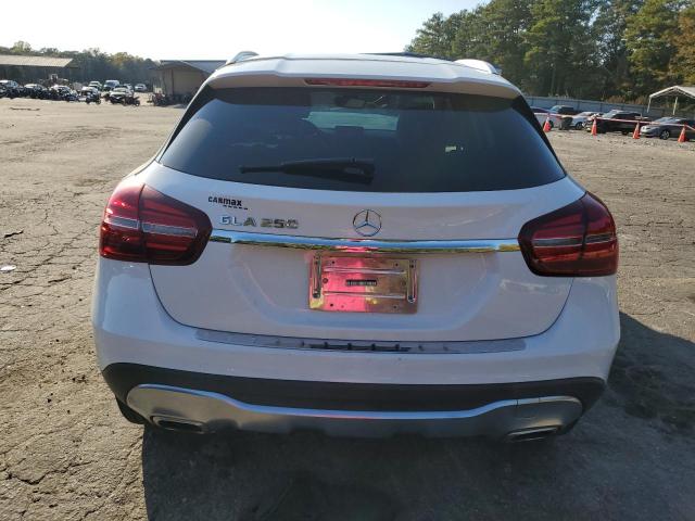 Photo 5 VIN: WDCTG4EB0KU005313 - MERCEDES-BENZ GLA 250 