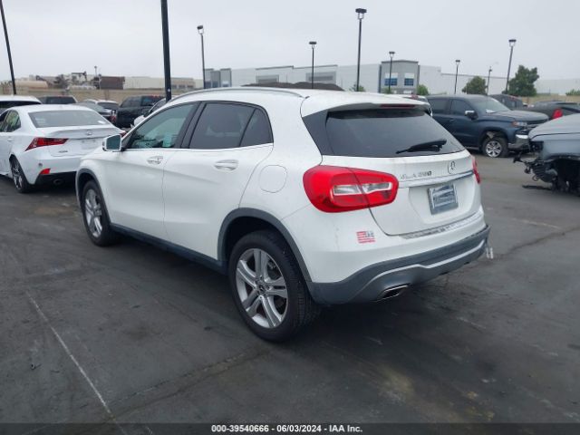 Photo 2 VIN: WDCTG4EB0KU015887 - MERCEDES-BENZ GLA-CLASS 