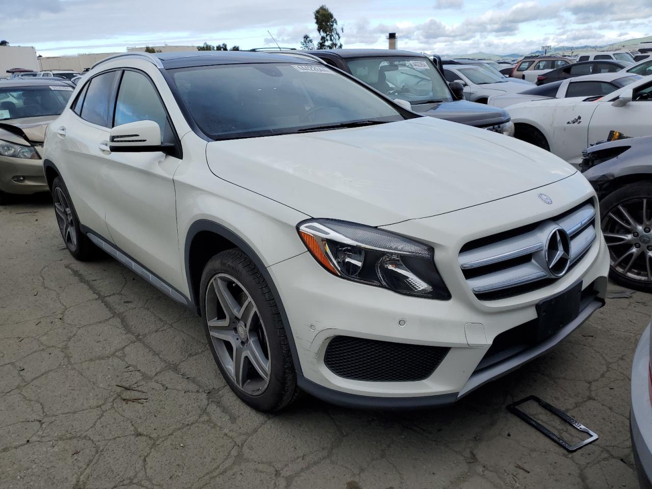 Photo 3 VIN: WDCTG4EB1FJ131400 - MERCEDES-BENZ GLA-KLASSE 