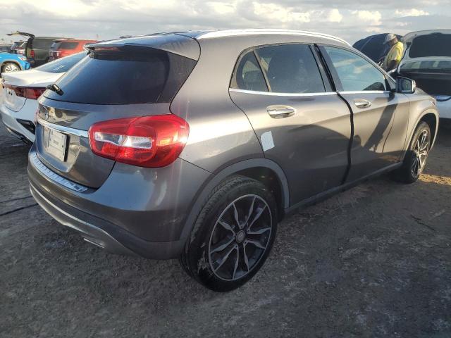 Photo 2 VIN: WDCTG4EB1HJ280781 - MERCEDES-BENZ GLA 