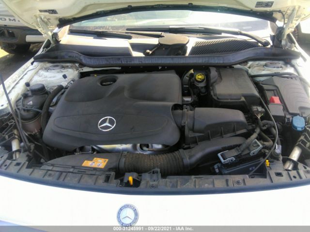 Photo 9 VIN: WDCTG4EB1HJ357018 - MERCEDES-BENZ GLA 