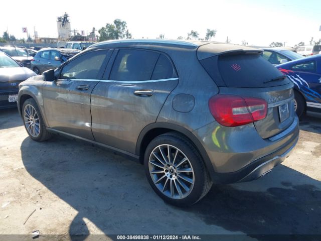 Photo 2 VIN: WDCTG4EB1JJ471428 - MERCEDES-BENZ GLA 250 