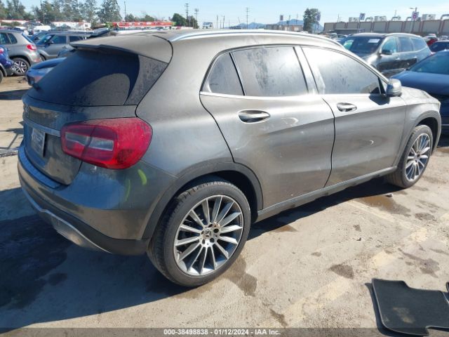 Photo 3 VIN: WDCTG4EB1JJ471428 - MERCEDES-BENZ GLA 250 