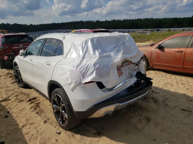 Photo 2 VIN: WDCTG4EB1KJ547800 - MERCEDES-BENZ GLA 250 