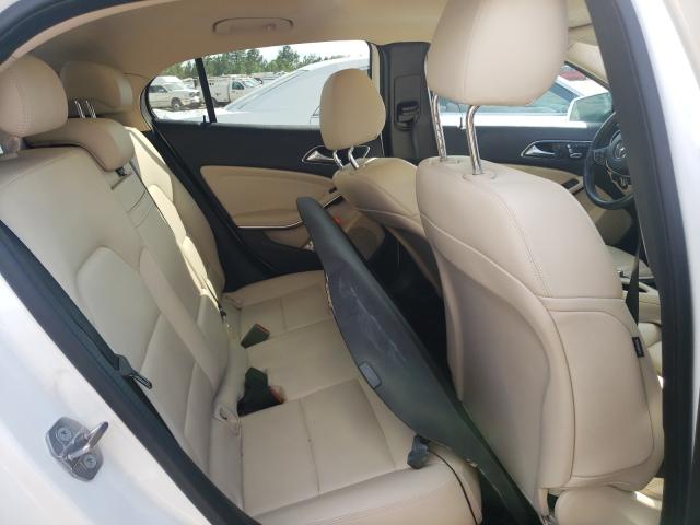 Photo 5 VIN: WDCTG4EB1KJ547800 - MERCEDES-BENZ GLA 250 