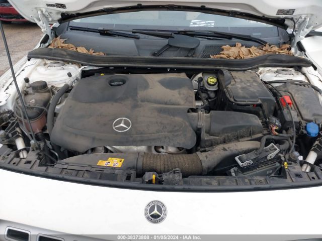 Photo 9 VIN: WDCTG4EB1KU012948 - MERCEDES-BENZ GLA 250 