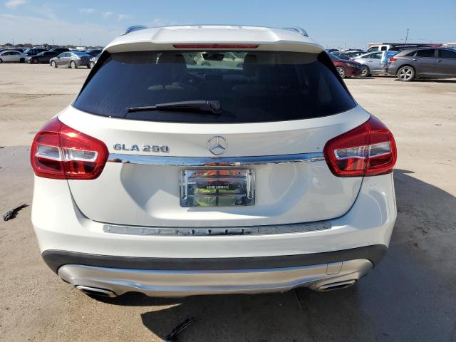 Photo 5 VIN: WDCTG4EB2FJ187412 - MERCEDES-BENZ GLA-CLASS 