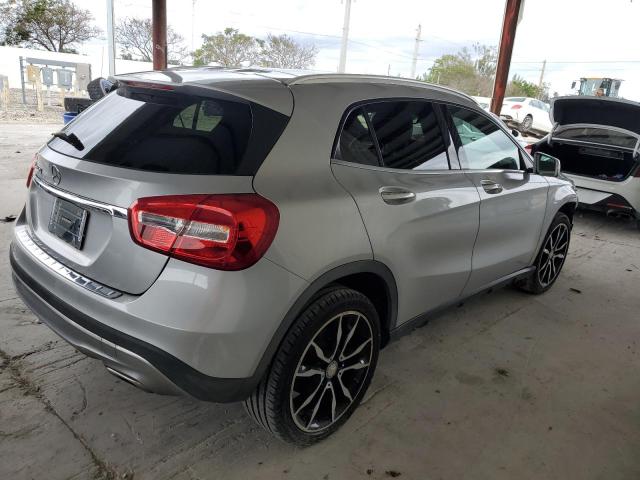 Photo 2 VIN: WDCTG4EB2GJ232933 - MERCEDES-BENZ GLA-CLASS 