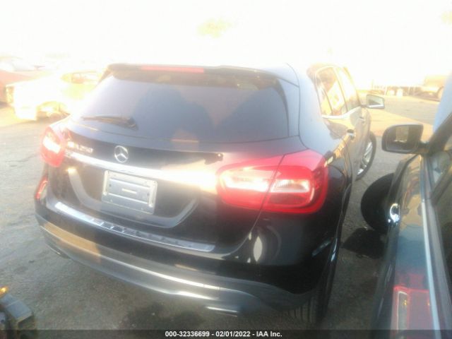 Photo 3 VIN: WDCTG4EB2HJ329406 - MERCEDES-BENZ GLA 