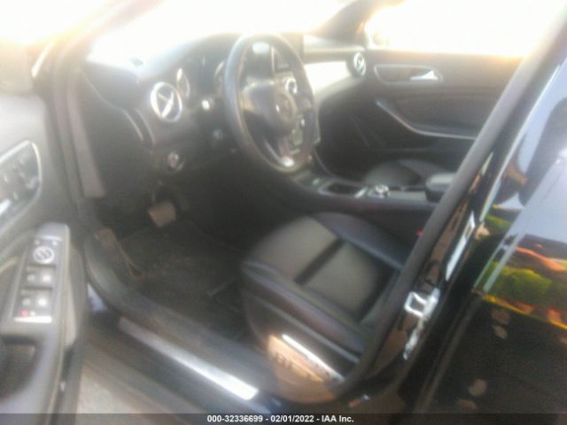 Photo 4 VIN: WDCTG4EB2HJ329406 - MERCEDES-BENZ GLA 