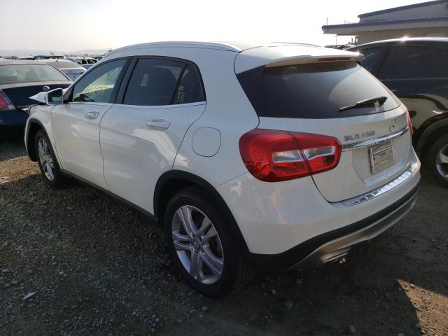 Photo 2 VIN: WDCTG4EB2HJ339420 - MERCEDES-BENZ GLA 250 