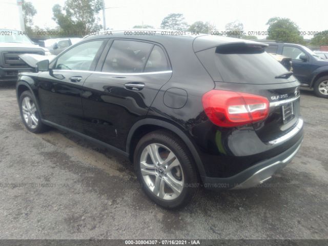 Photo 2 VIN: WDCTG4EB2JJ406751 - MERCEDES-BENZ GLA 