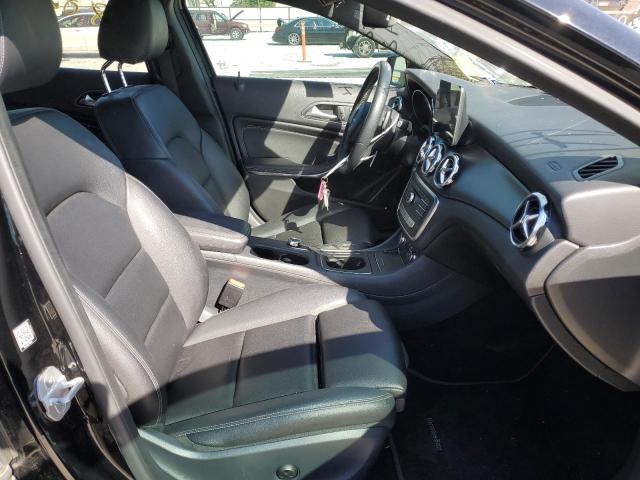 Photo 4 VIN: WDCTG4EB2JJ413263 - MERCEDES-BENZ GLA 250 