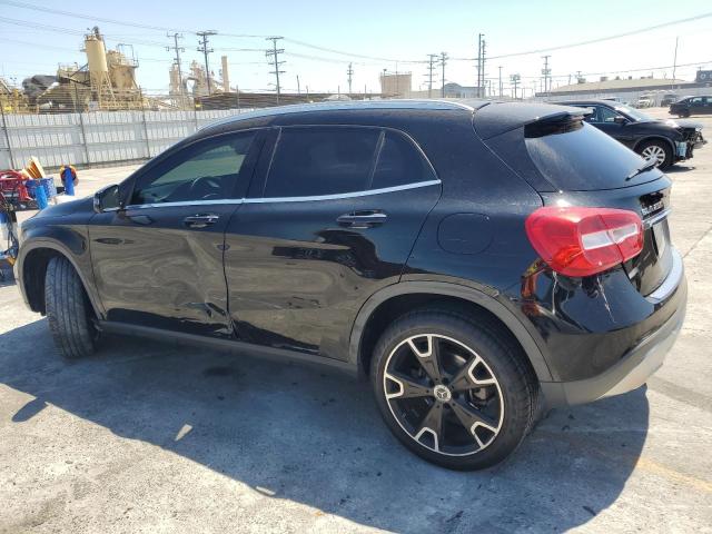 Photo 1 VIN: WDCTG4EB2JJ494880 - MERCEDES-BENZ GLA 250 