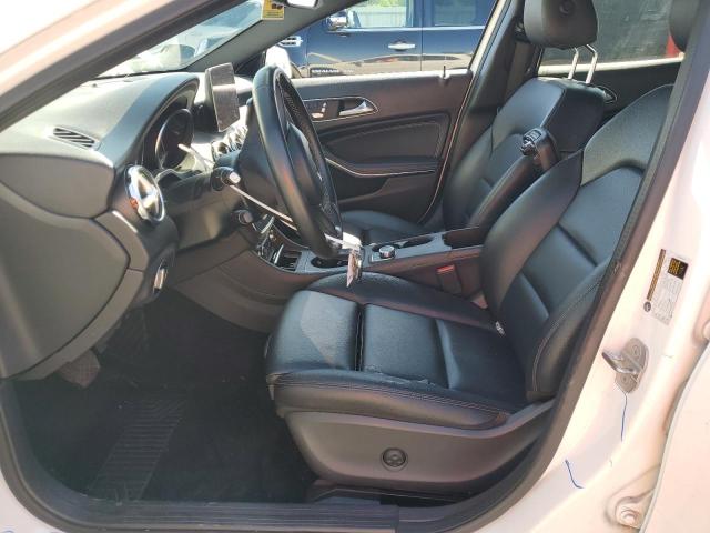 Photo 6 VIN: WDCTG4EB2JJ508681 - MERCEDES-BENZ GLA 250 