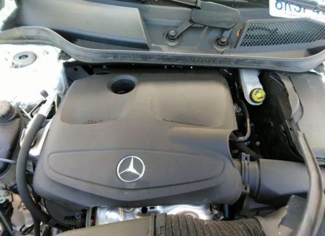 Photo 9 VIN: WDCTG4EB2LJ689395 - MERCEDES-BENZ GLA 