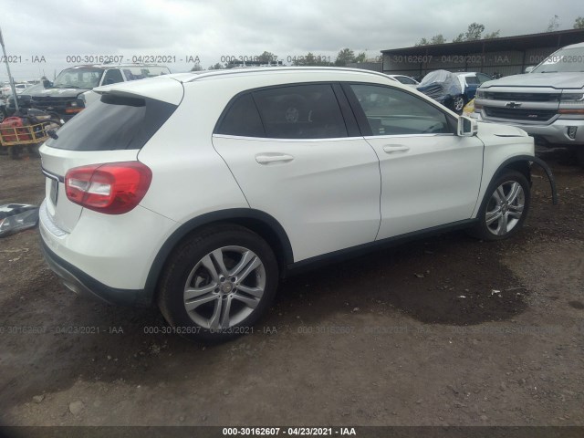 Photo 3 VIN: WDCTG4EB3FJ126540 - MERCEDES-BENZ GLA 250 