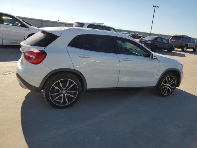 Photo 2 VIN: WDCTG4EB3FJ168545 - MERCEDES-BENZ GLA 250 