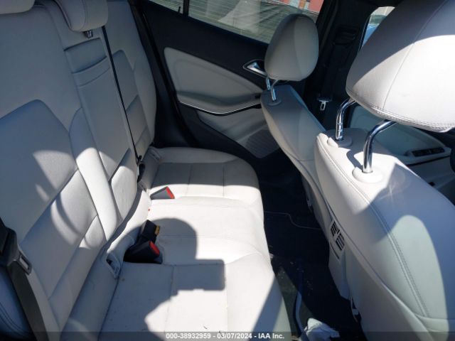 Photo 7 VIN: WDCTG4EB3HJ281916 - MERCEDES-BENZ GLA 250 