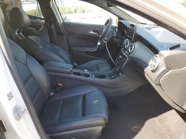 Photo 4 VIN: WDCTG4EB3HJ314414 - MERCEDES-BENZ GLA 250 