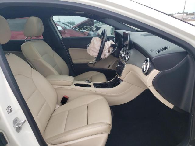 Photo 4 VIN: WDCTG4EB3HJ324635 - MERCEDES-BENZ GLA 250 