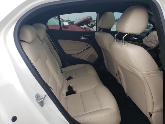 Photo 5 VIN: WDCTG4EB3HJ324635 - MERCEDES-BENZ GLA 250 