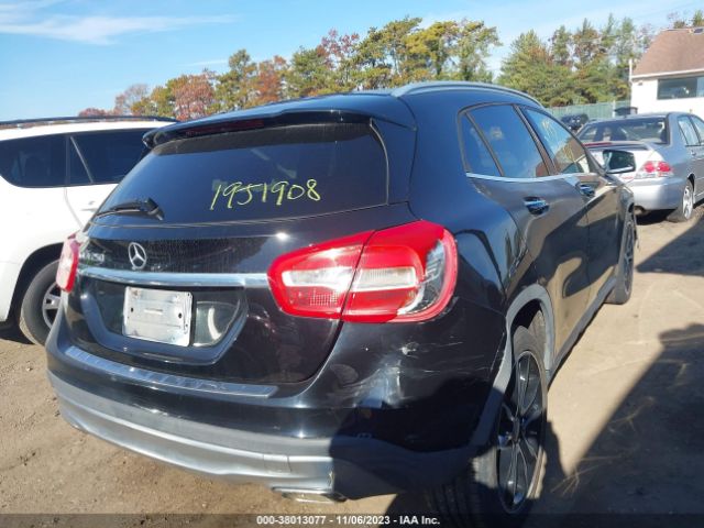 Photo 3 VIN: WDCTG4EB3HJ346537 - MERCEDES-BENZ GLA-CLASS 