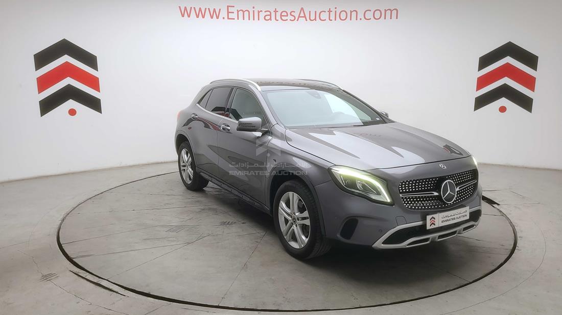 Photo 9 VIN: WDCTG4EB3JJ390575 - MERCEDES GLA 250 