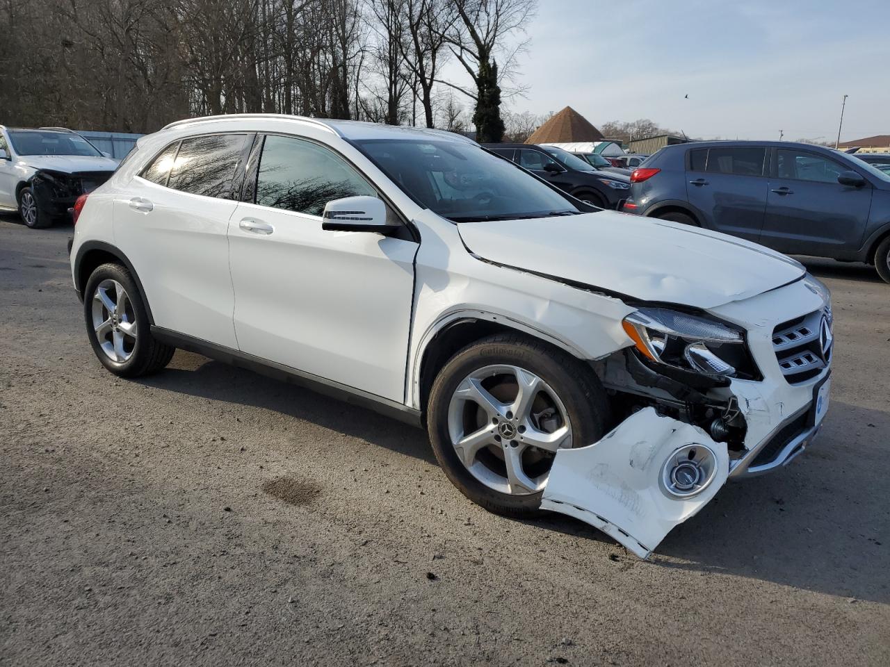 Photo 3 VIN: WDCTG4EB3KU007606 - MERCEDES-BENZ GLA-KLASSE 