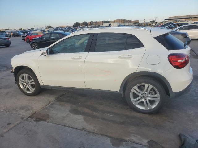 Photo 1 VIN: WDCTG4EB3KU015799 - MERCEDES-BENZ GLA 250 