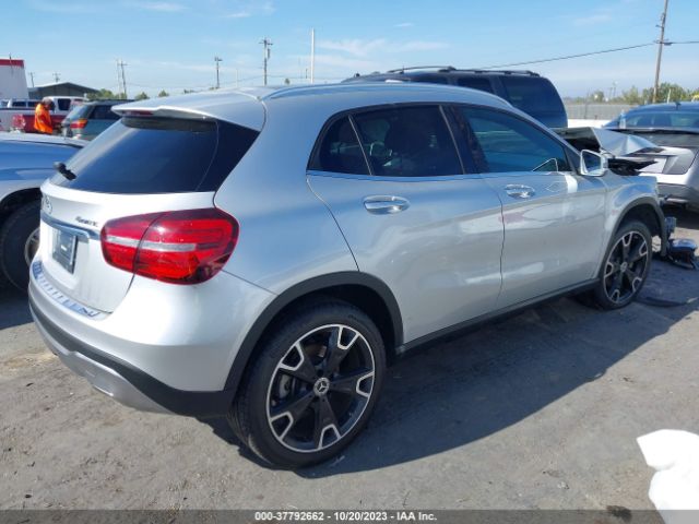 Photo 3 VIN: WDCTG4EB3LU023144 - MERCEDES-BENZ GLA 