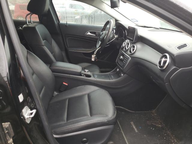 Photo 4 VIN: WDCTG4EB4FJ123954 - MERCEDES-BENZ GLA 250 