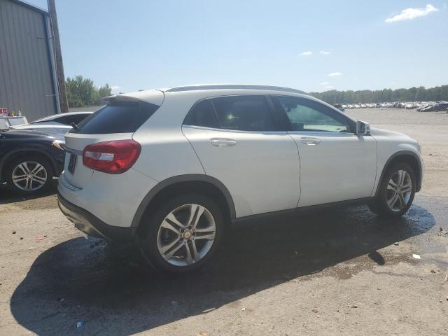 Photo 2 VIN: WDCTG4EB4GJ245960 - MERCEDES-BENZ GLA 250 