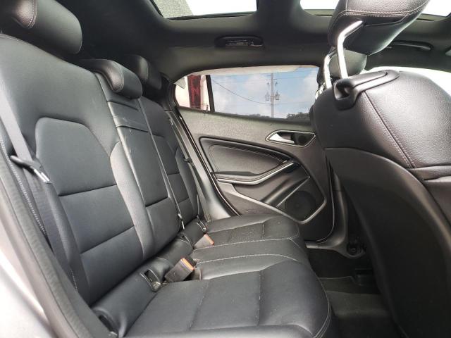 Photo 5 VIN: WDCTG4EB4GJ269689 - MERCEDES-BENZ GLA 250 