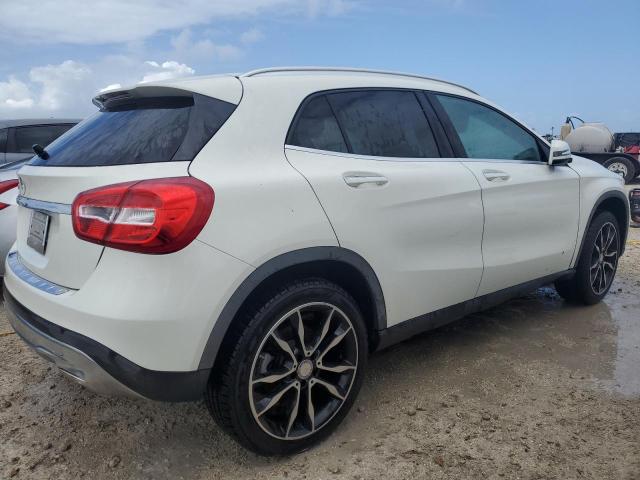 Photo 2 VIN: WDCTG4EB4HJ319153 - MERCEDES-BENZ GLA 250 