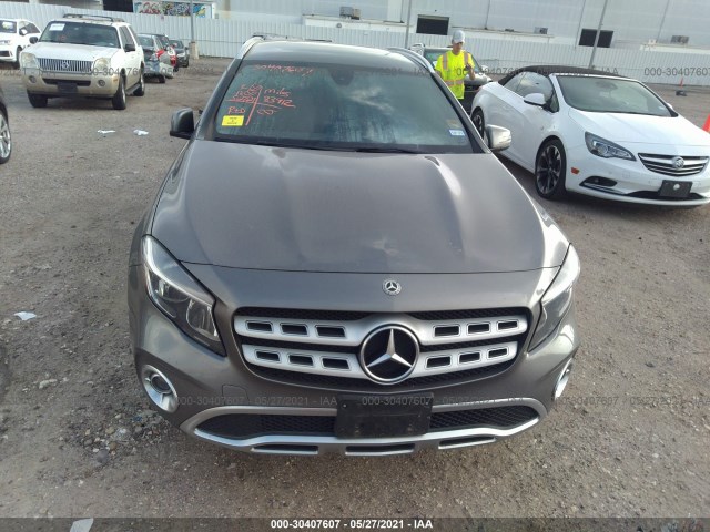 Photo 5 VIN: WDCTG4EB4JJ433627 - MERCEDES-BENZ GLA 