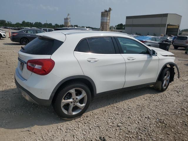 Photo 2 VIN: WDCTG4EB4KU005430 - MERCEDES-BENZ GLA-CLASS 